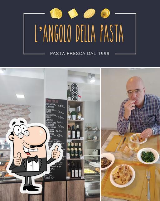 Vedi la foto di L'angolo Della Pasta Gastronomia e pasta all'uovo dal 1999