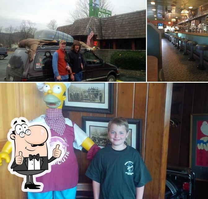 Robin Hood Diner in Livingston Manor Restaurant menu and reviews