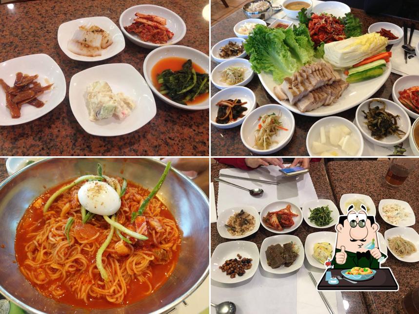 Platos en Ye Dang Korean Restaurant