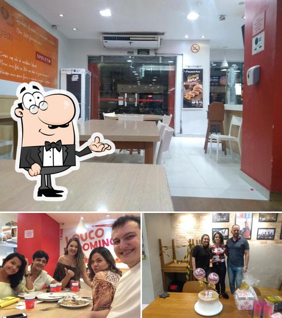 O interior do Domino's Pizza - Nazaré