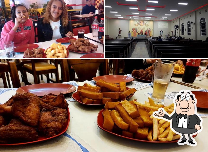 Veja imagens do interior do Vitoria' s Frango Frito