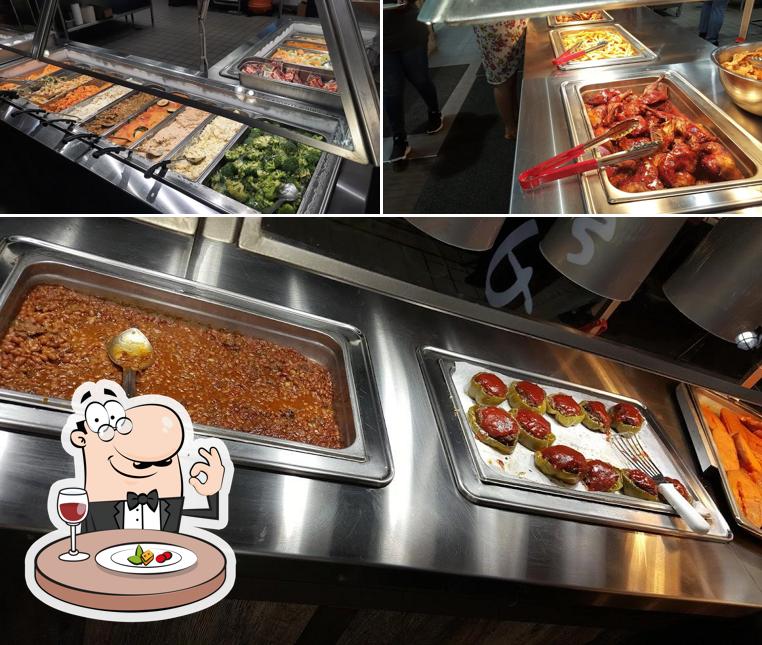Ole Times Country Buffet & BarBQue, 1627 Opelika Rd Suite 115 in