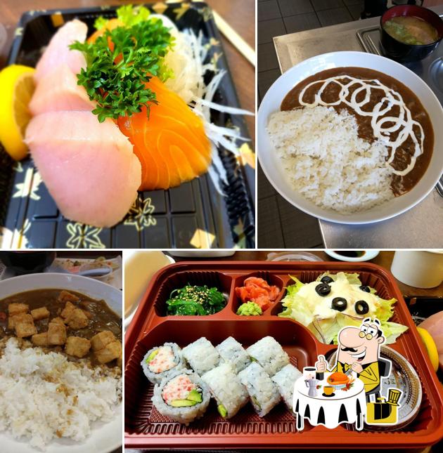 Comida en Sakura Sushi, Grocery, and Japanese Restaurant