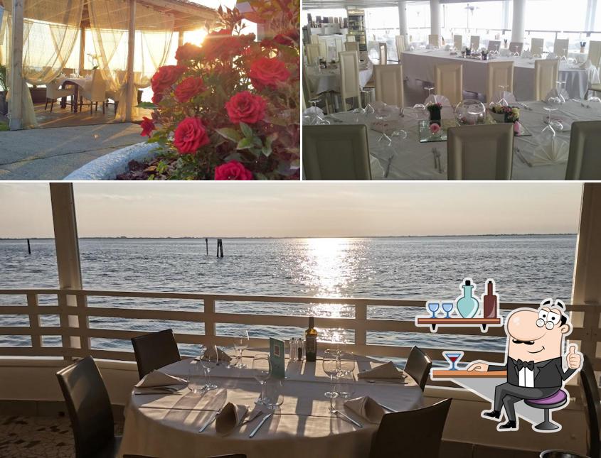 Siediti a un tavolo di Ristorante Marechiaro