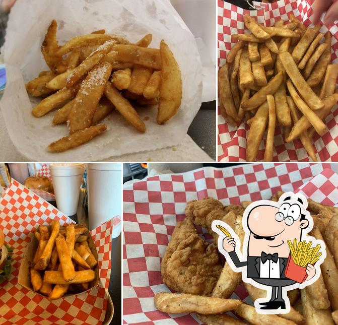 At Burly Burger you can enjoy French-fried potatoes