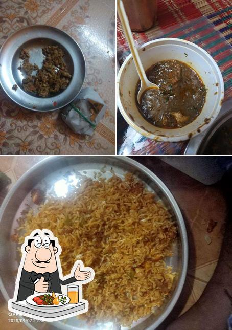 Food at R K Tanduri Chiken