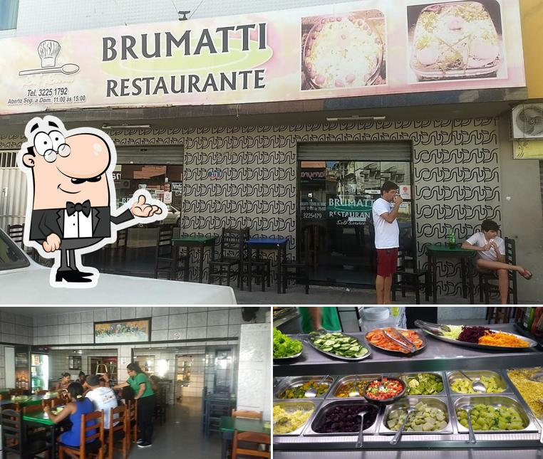 Entre diversos coisas, interior e comida podem ser encontrados no Brumatti Restaurante