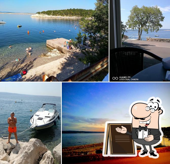 Goditi la vista dall'area esterna di Caffe Bar Porto