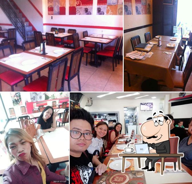 The interior of Pizza Hut Pasig