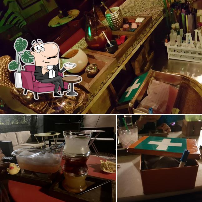 Gazebo di Nottingham -cocktail lounge- si caratterizza per la interni e cibo