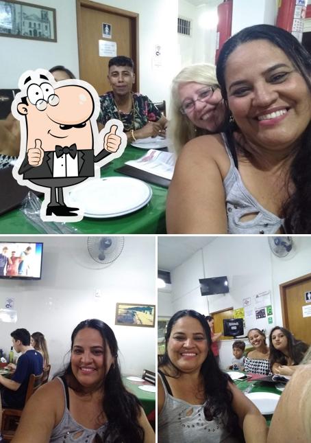 Look at the photo of Pizzaria Água na Boca