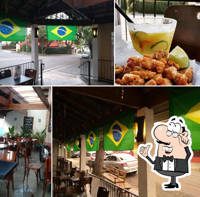 Veja imagens do interior do CASINHA BAR Melhor Caipirinha Do Brrasil