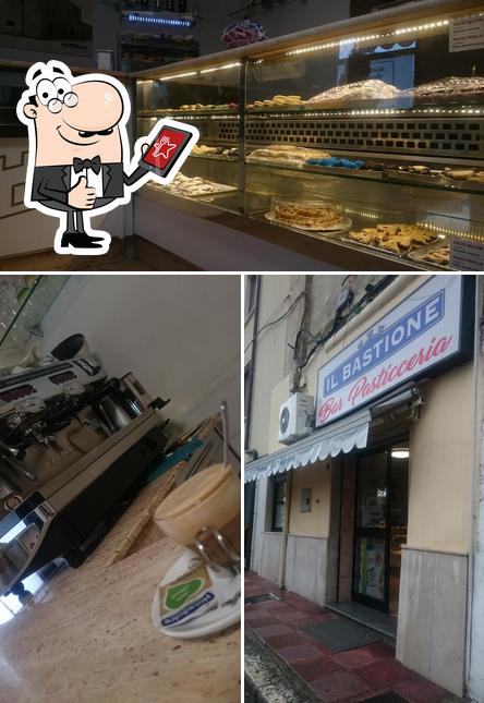 Regarder l'image de Il Bastione Bar Pasticceria