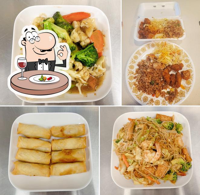 New Empress Chinese Cuisine in Kelowna Restaurant menu and reviews