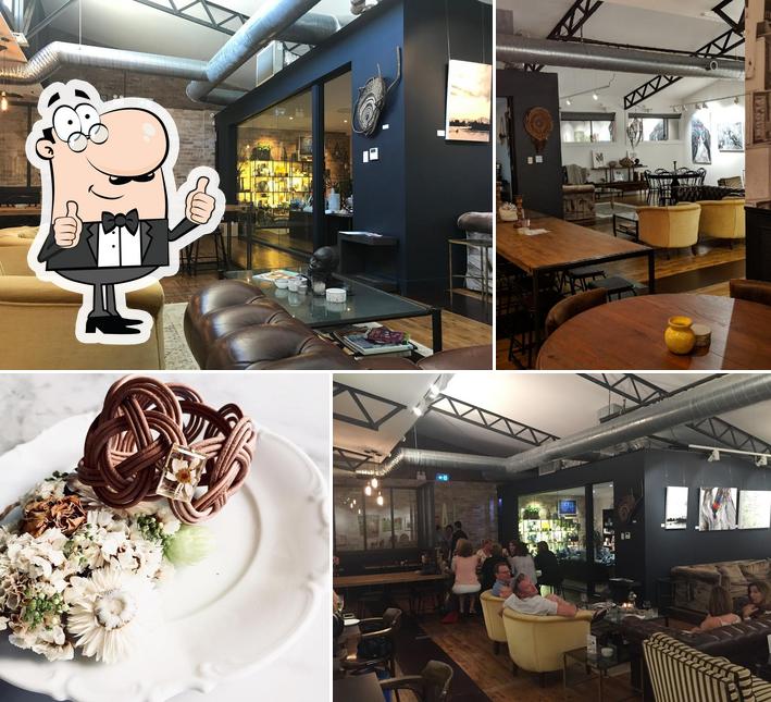Alberts Line, Artisan Emporium & Coffee Loft in Gosford Restaurant