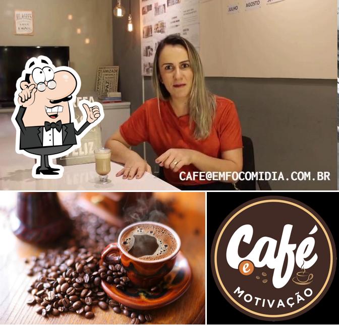 O interior do Café e Motivação