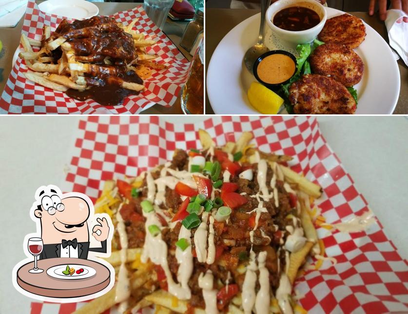 Deez Bar & Grill in Qualicum Beach Restaurant menu and reviews