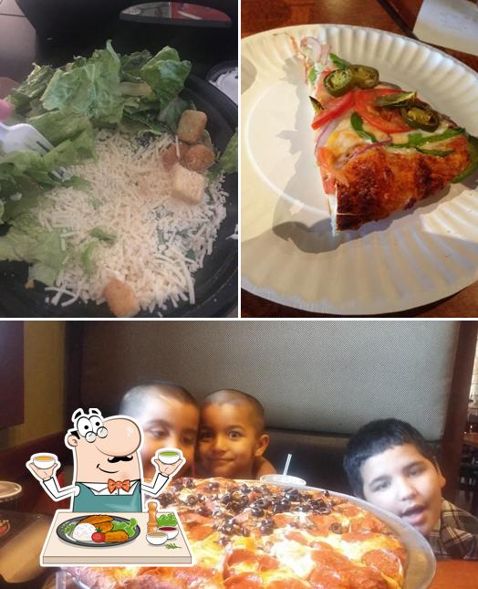 Me-n-Ed's Pizzeria, 711 W Grangeville Blvd in Hanford - Restaurant menu ...