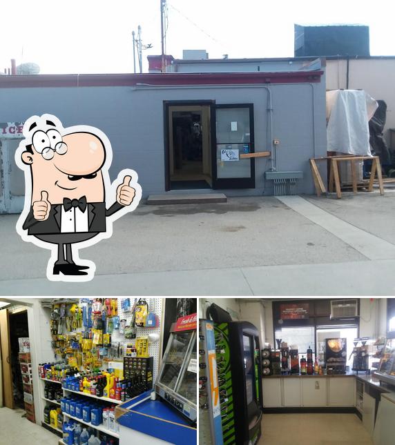 Whitty's Mini Mart kettle falls in Kettle Falls Restaurant reviews