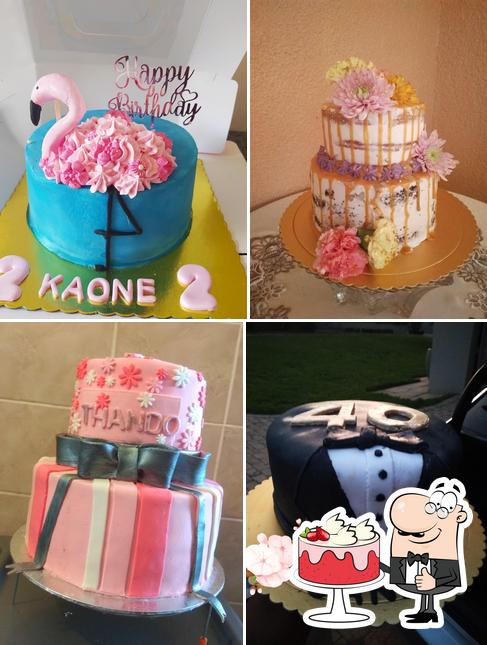 Voir la photo de Cakes by Tumelo