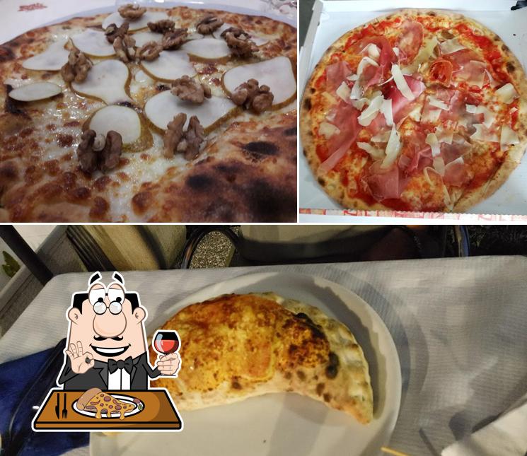 Ordina una pizza a Pizzeria Del Viale