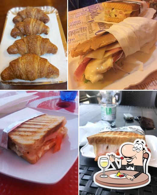 Cibo al L'arte Del Panino Di Pino