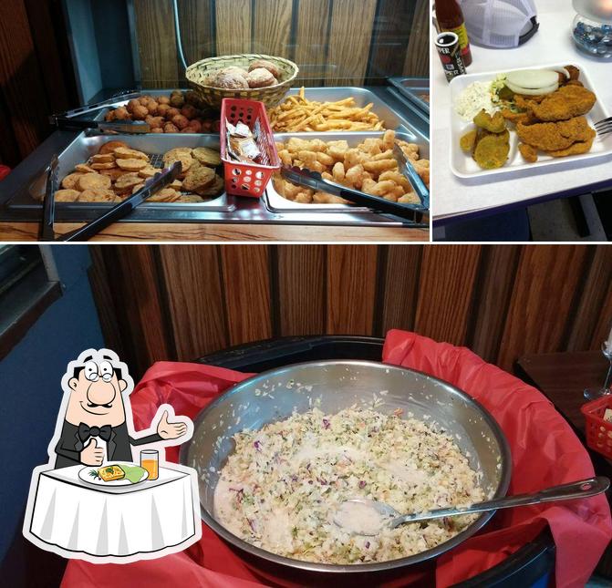 J's Catfish Buffet in Holly Grove Restaurant reviews