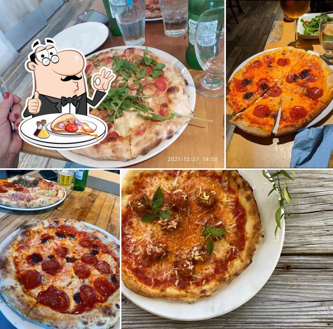 Sagra Pizza Bar in Miami Restaurant menu and reviews