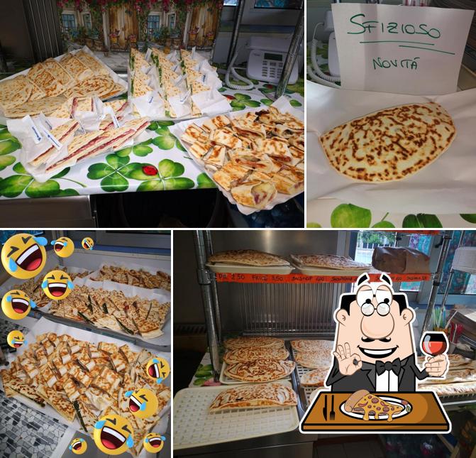 Ordina tra le svariate varianti di pizza