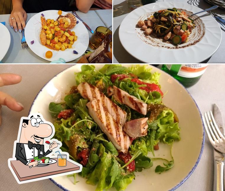 Meals at Vecchia Costiera - Trattoria Moderna & Pizzeria