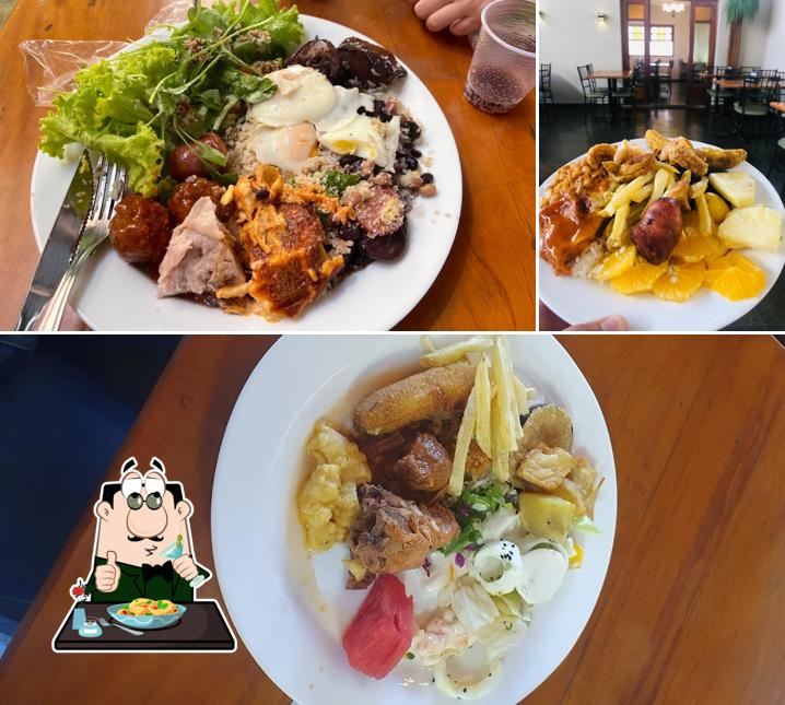 Comida em Restaurante Minerin JK - Buffet Por Kilo e Marmitex Com Comida Mineira No Centro De Londrina