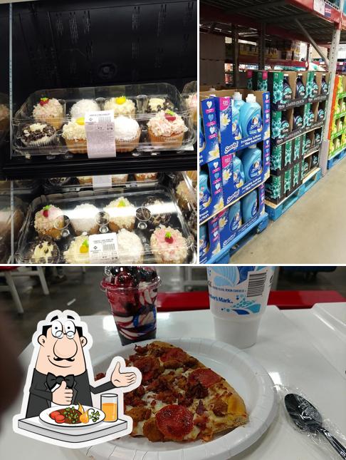 Food at Sam's Club