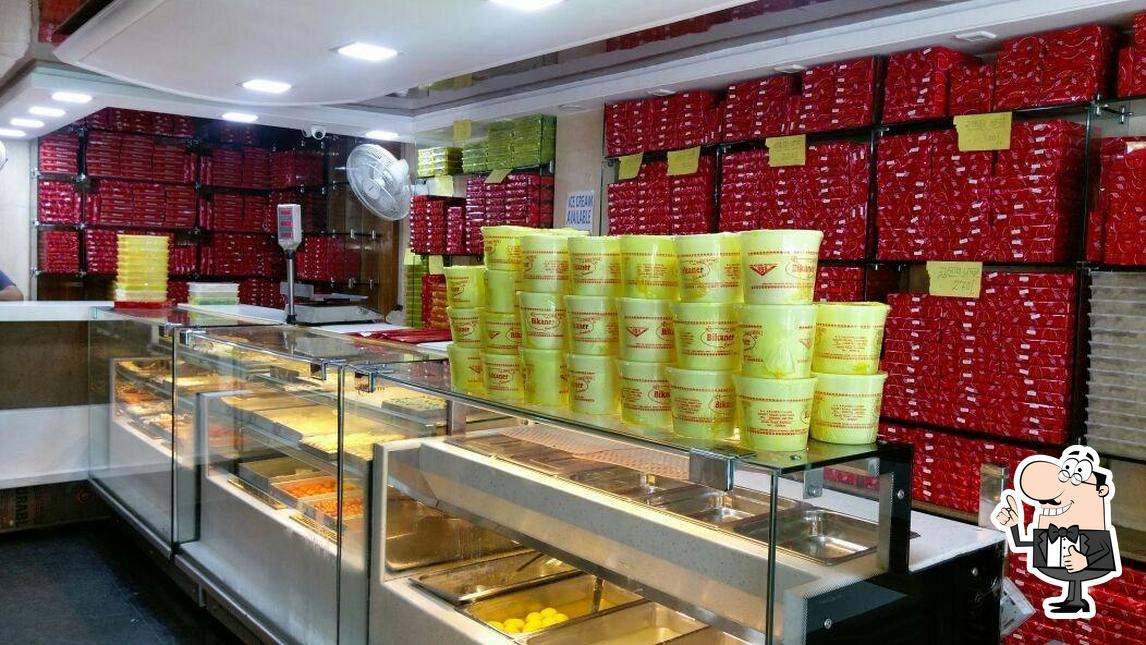 Here's a pic of Shri Bikaner Sweet