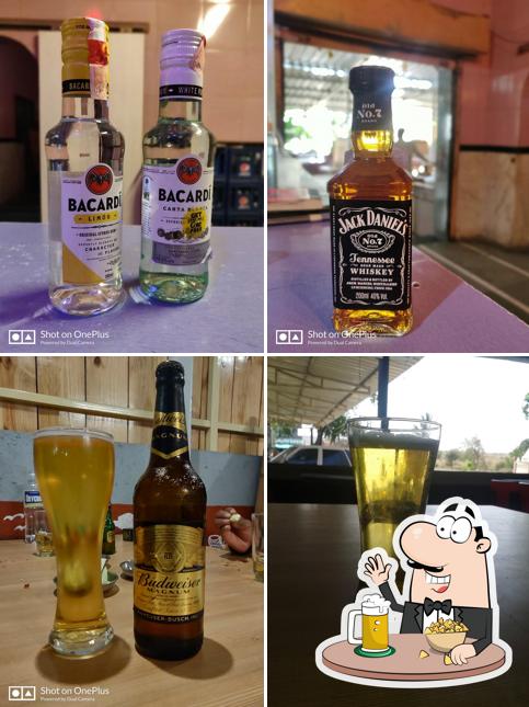Hotel Amit Restaurant and Bar