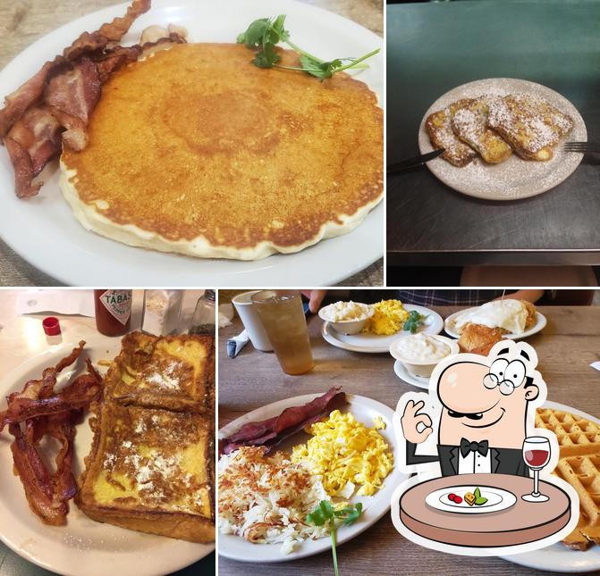 Skillet & Grill Inc, 1801 W Division St in Arlington Restaurant menu and reviews