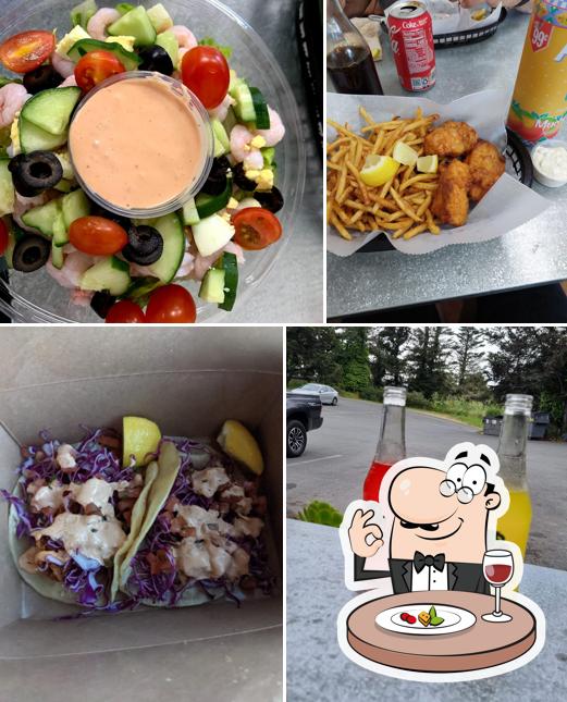 Gualala Seafood Shack in Gualala Restaurant menu and reviews