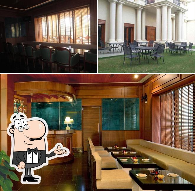 Check out how Ebony @ The Golkonda Resorts looks inside