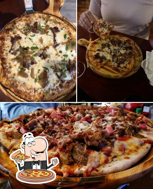 Sauced in Orange Beach Restaurant menu and reviews