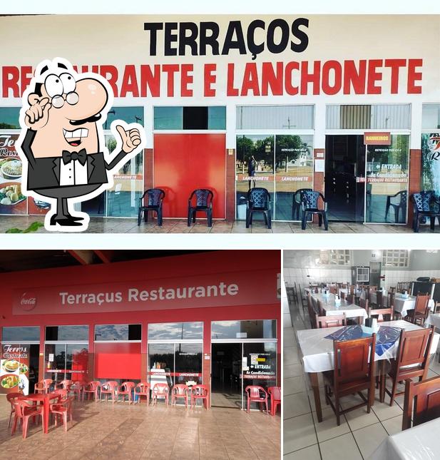 O interior do Restaurante e Lanchonete Terraços Rodoviária