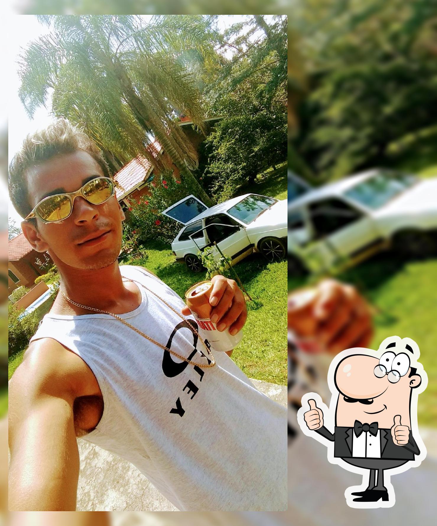 Veja imagens do exterior do GILMAR SILVA