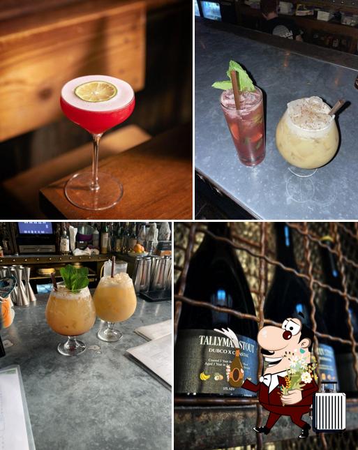 Coastal Kitchen & Daiquiri Bar in Bay Shore Restaurant reviews