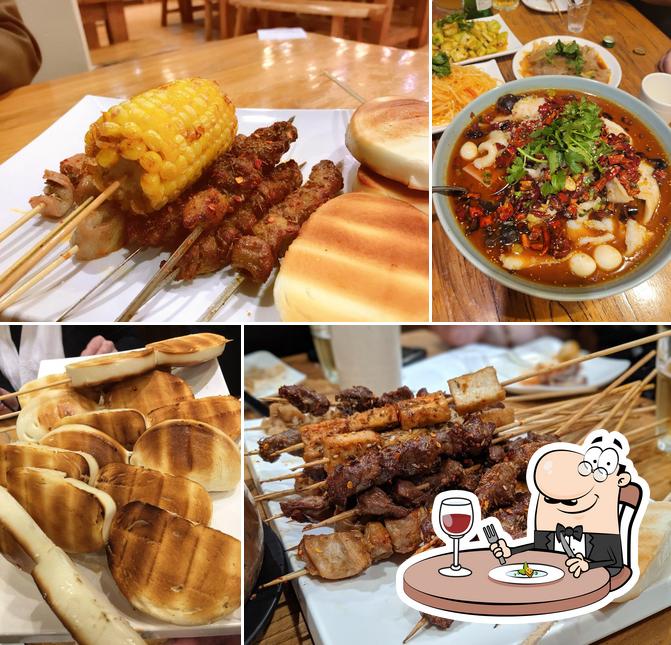 Meals at Happy Tree House BBQ Kingsway木屋炭烤(溫哥華店)