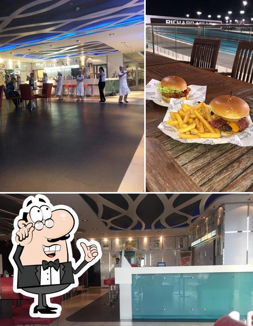 Johnny Rockets, Abu Dhabi - Restaurant menu, prices and reviews