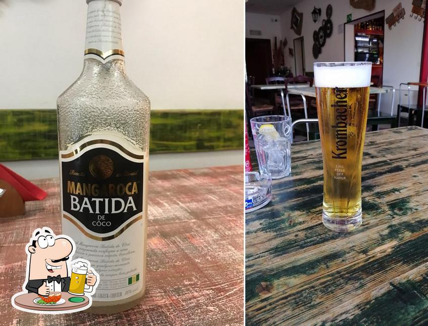 Puoi prenderti un rinfrescante bicchiere di birra chiara o scura