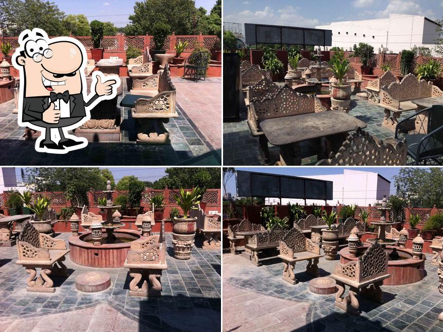 Rooftop Bar-Be-Que
