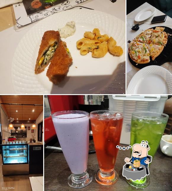 Meals at Café De Taj