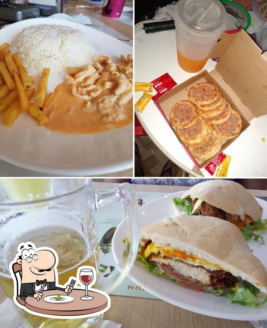 Comida em Habib's Cotia