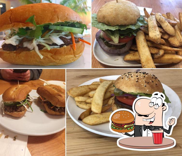 HalfPeach Bakery & Cafe, 4121 Oechsli Ave in Saint Matthews Restaurant menu and reviews