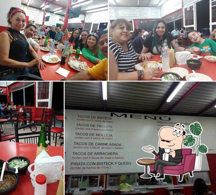 Restaurante Tacos El Güero Las Puentes, San Nicolás de los Garza, Av. Cordillera de los Andes