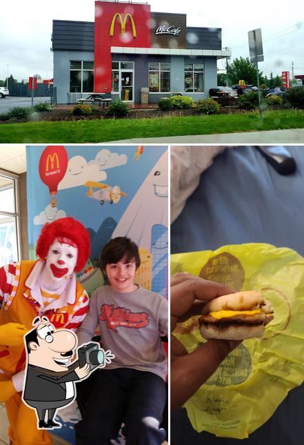 Regarder la photo de McDonald's